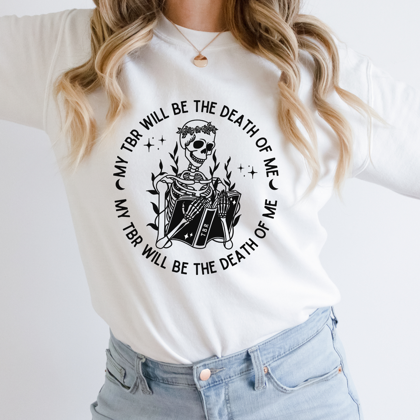 Bookish To Be Read TBR Sweatshirt White Bibliophile Skeleton Halloween Fall Merch Book Lover Booktok Bookworm Classic Unisex Crewneck